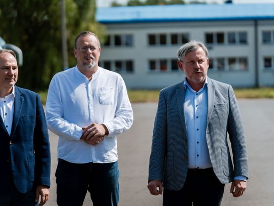 Uroczysty odbiór nowych autobusów elektrycznych, busów i stacji (zdjęcia)