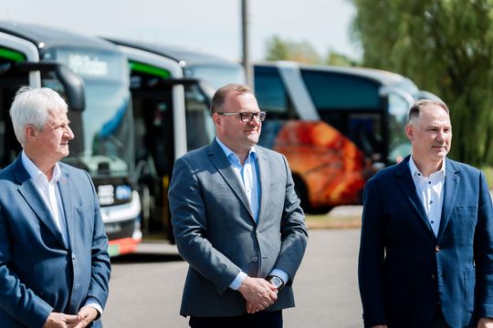 mpk 005.jpg mpk 005.jpg