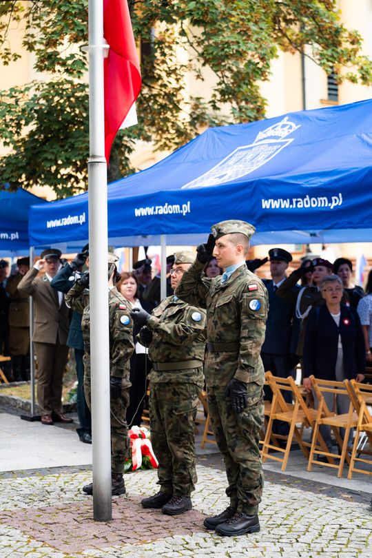 Obchody 86. rocznicy wybuchu II wojny światowej (zdjęcia) Obchody 86. rocznicy wybuchu II wojny światowej (zdjęcia)