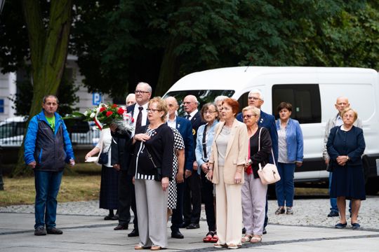 Obchody 86. rocznicy wybuchu II wojny światowej (zdjęcia)