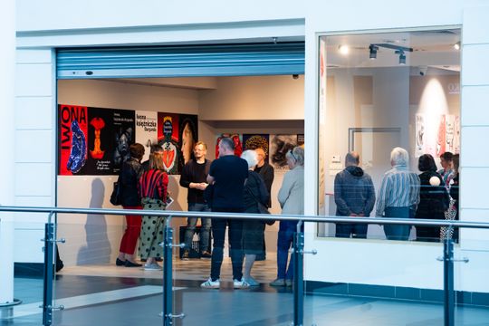 Opętani Literaturą - otwarcie wystawy plakatu „Iwona, księżniczka Burgunda” (zdjęcia)