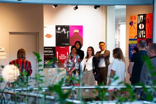 Opętani Literaturą - otwarcie wystawy plakatu „Iwona, księżniczka Burgunda” (zdjęcia)