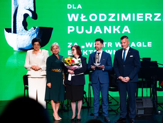 Gala z okazji 20-lecia MCSW Elektrownia (zdjęcia) Gala z okazji 20-lecia MCSW Elektrownia (zdjęcia)