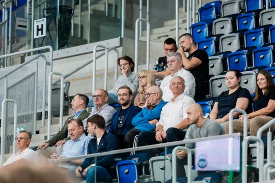 czarni 022.jpg czarni 022.jpg