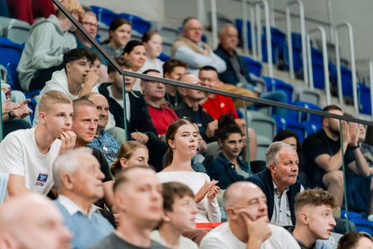 czarni 036.jpg czarni 036.jpg