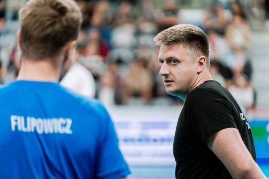 czarni 100.jpg czarni 100.jpg