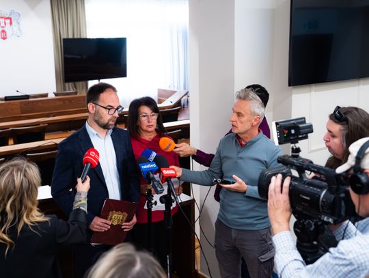 Śniadanie prasowe przed poniedziałkową sesją Rady Miasta (zdjęcia)
