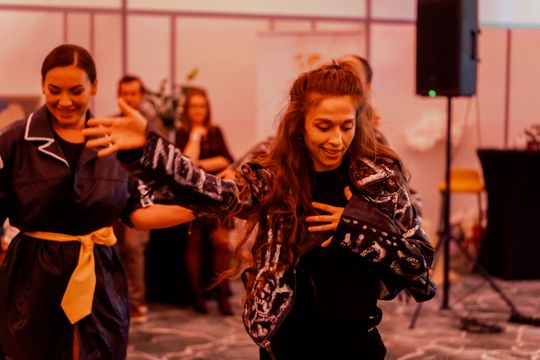 women 017.jpg women 017.jpg