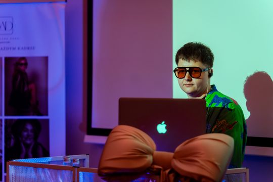 women 029.jpg women 029.jpg