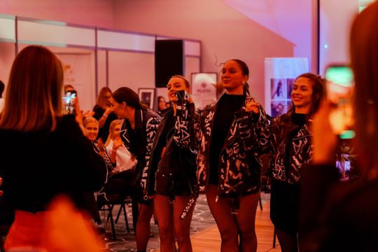 women 034.jpg women 034.jpg