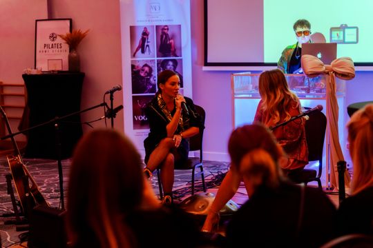 women 056.jpg women 056.jpg