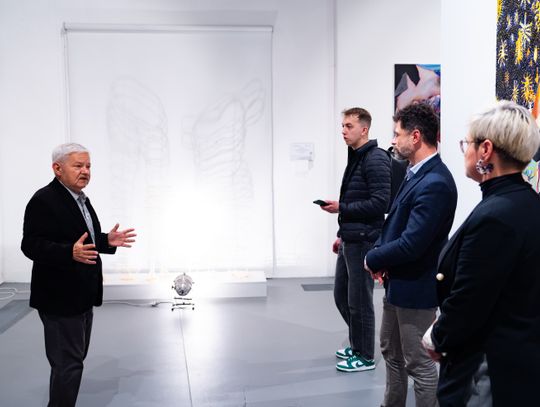 Rzeźba Zuzanny Janin: "Striptease" w MCSW Elektrownia (zdjęcia)