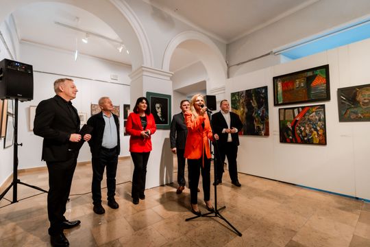 Twórcze powroty – wystawa prac absolwentów „Chałubińszczaka” 022.jpg