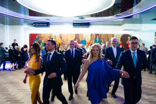 Gala z okazji Jubileuszu 120 lecia istnienia szkoły IV Liceum Ogólnokształcącego im. Chałubińskiego (zdjęcia)