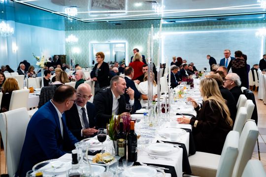 Gala z okazji Jubileuszu 120 lecia istnienia szkoły IV Liceum Ogólnokształcącego im. Chałubińskiego (zdjęcia)