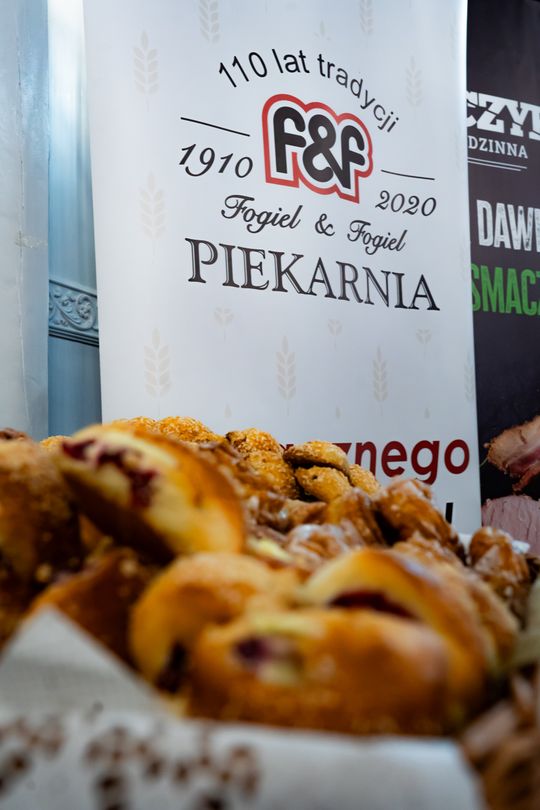 Gala z okazji Jubileuszu 120 lecia istnienia szkoły IV Liceum Ogólnokształcącego im. Chałubińskiego (zdjęcia)