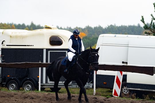 Hubertus 2025 - Święto jeździectwa i przyjaźni ze zwięrzętami w stajni Carino (zdjęcia)