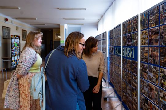 Jubileusz 120 lecia istnienia szkoły IV Liceum Ogólnokształcącego im. Chałubińskiego - spacer po szkole (zdjęcia)