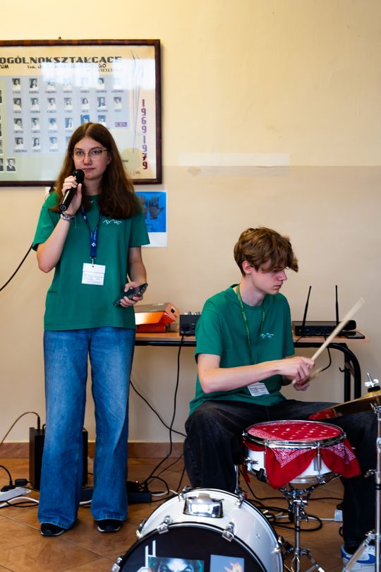 Jubileusz 120 lecia istnienia szkoły IV Liceum Ogólnokształcącego im. Chałubińskiego - spacer po szkole (zdjęcia)