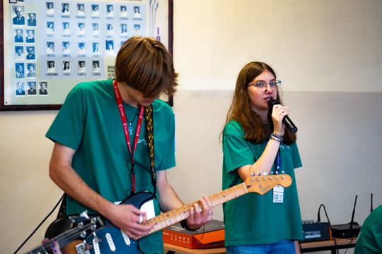 Jubileusz 120 lecia istnienia szkoły IV Liceum Ogólnokształcącego im. Chałubińskiego - spacer po szkole (zdjęcia) Jubileusz 120 lecia istnienia szkoły IV Liceum Ogólnokształcącego im. Chałubińskiego - spacer po szkole (zdjęcia)