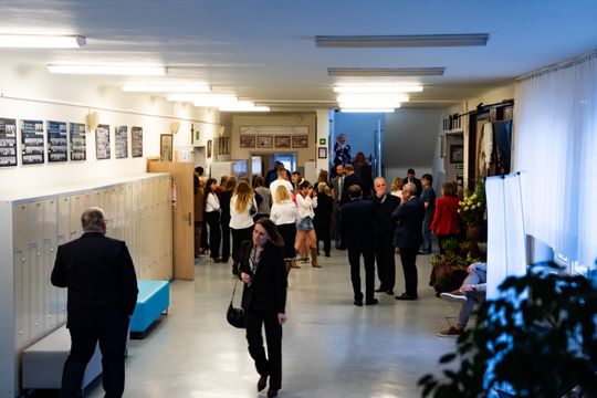 Jubileusz 120 lecia istnienia szkoły IV Liceum Ogólnokształcącego im. Chałubińskiego - spacer po szkole (zdjęcia)