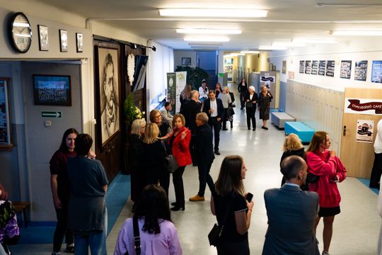 Jubileusz 120 lecia istnienia szkoły IV Liceum Ogólnokształcącego im. Chałubińskiego - spacer po szkole (zdjęcia)