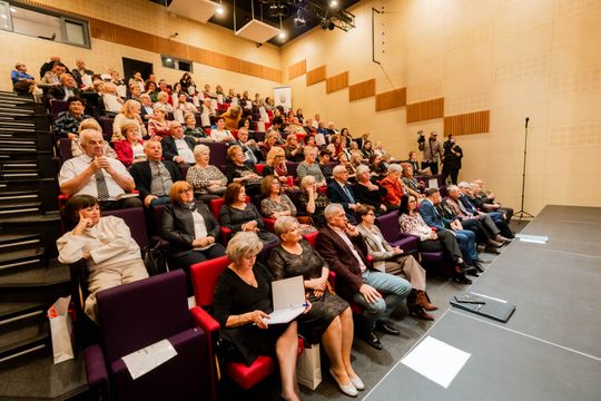 Rola liderów społeczności lokalnych w zakresie działań na rzecz osób starszych 007.jpg