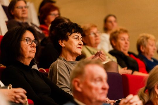 Rola liderów społeczności lokalnych w zakresie działań na rzecz osób starszych 013.jpg