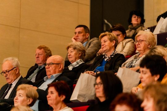 Rola liderów społeczności lokalnych w zakresie działań na rzecz osób starszych 026.jpg