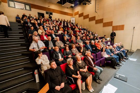 Rola liderów społeczności lokalnych w zakresie działań na rzecz osób starszych 037.jpg