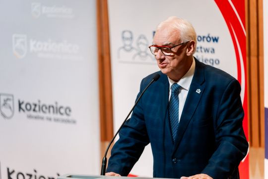 Rola liderów społeczności lokalnych w zakresie działań na rzecz osób starszych 047.jpg