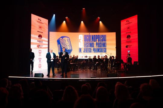 Ogólnopolski Festiwal Piosenki im. Jerzego Połomskiego „Nie zapomnisz nigdy" (zdjęcia)