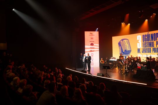 Ogólnopolski Festiwal Piosenki im. Jerzego Połomskiego „Nie zapomnisz nigdy" (zdjęcia)