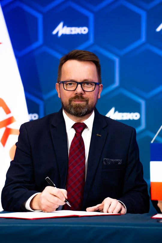 Podpisanie porozumienia o współpracy pomiędzy PGZ S.A., MESKO S.A. a EURENCO (zdjęcia)