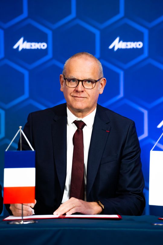 Podpisanie porozumienia o współpracy pomiędzy PGZ S.A., MESKO S.A. a EURENCO (zdjęcia)