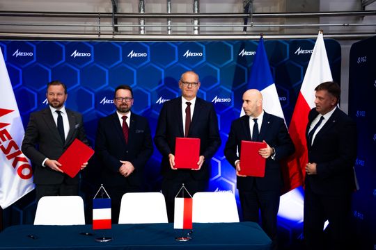 Podpisanie porozumienia o współpracy pomiędzy PGZ S.A., MESKO S.A. a EURENCO (zdjęcia)