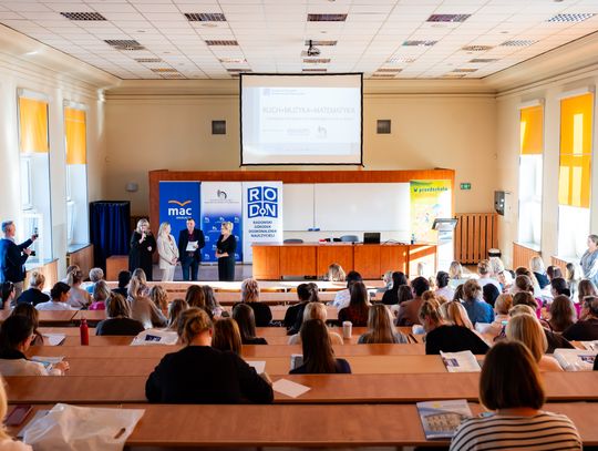 Konferencja "Ruch + Muzyka = Matematyka" - rozwijanie kompetencji matematycznych u dzieci (zdjęcia)