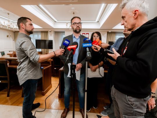 Konferencja przed sesją Rady Miejskiej w Radomiu (zdjęcia)