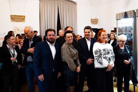 Wernisaż wystawy „Muzyka światła. Witraż. Od artefaktu do metafizyki” (zdjęcia)