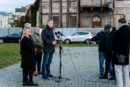 PiS 008.jpg PiS 008.jpg