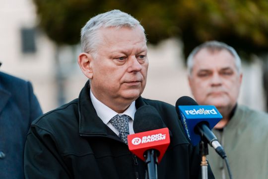 PiS 015.jpg PiS 015.jpg