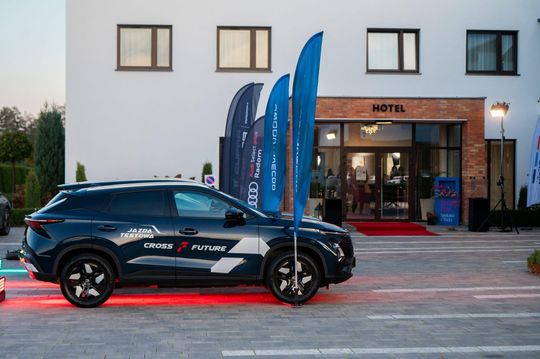 miniBrand Elite XIV-6.jpg