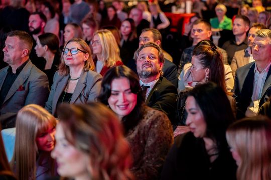 miniBrand Elite XIV-250.jpg