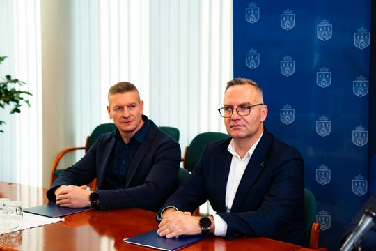 Konferencja prasowa dot. projektu Inteligentnego Systemu Transportowego (zdjęcia)