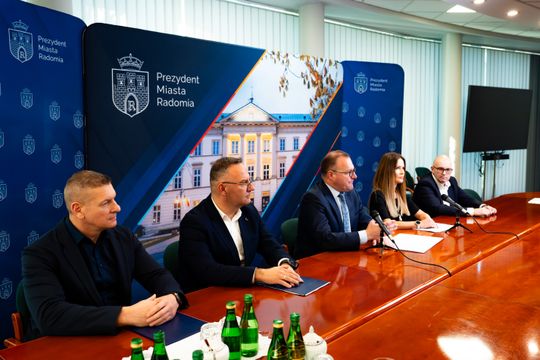 Konferencja prasowa dot. projektu Inteligentnego Systemu Transportowego (zdjęcia)