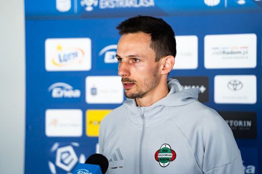 Konferencja prasowa z nowym trenerem Radomiaka (zdjęcia) Konferencja prasowa z nowym trenerem Radomiaka (zdjęcia)