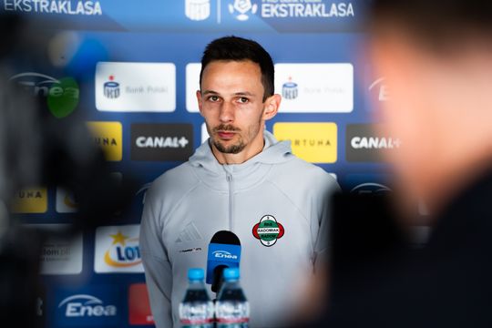 Konferencja prasowa z nowym trenerem Radomiaka (zdjęcia) Konferencja prasowa z nowym trenerem Radomiaka (zdjęcia)