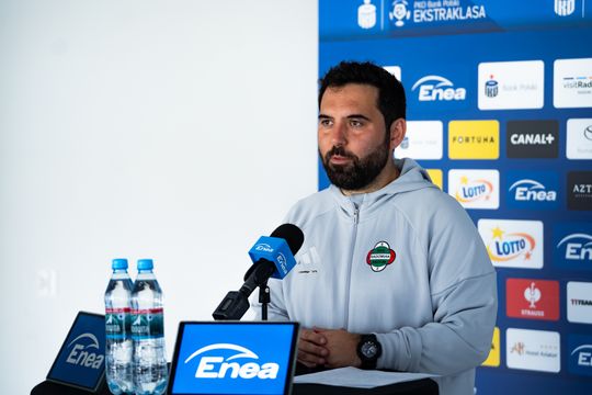 Konferencja prasowa z nowym trenerem Radomiaka (zdjęcia)