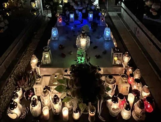 Okradziony grób dziecka na cmentarzu na Firleju