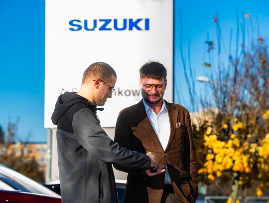 Rok z nagrodą Radia Rekord! Pan Dominik pożegnał swoje Suzuki Swift (zdjęcia)